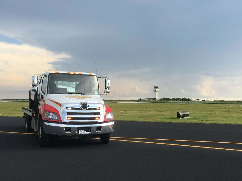 tow truck near me in Odem