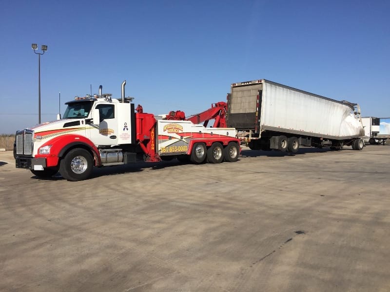 Corpus Christi heavy towing
